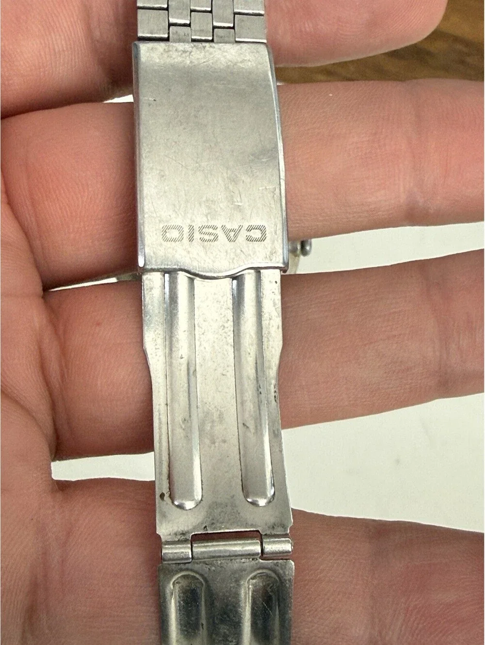 Vintage Watch Timex Silver Metal With Casio Band , Looks Good , Is Untested